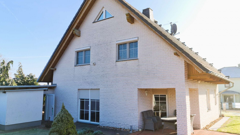 Hinter der Schule 1, 3 Bedrooms Bedrooms, 6 Rooms Rooms,2 BathroomsBathrooms,Haus,zu verkaufen,Hinter der Schule 1,1361