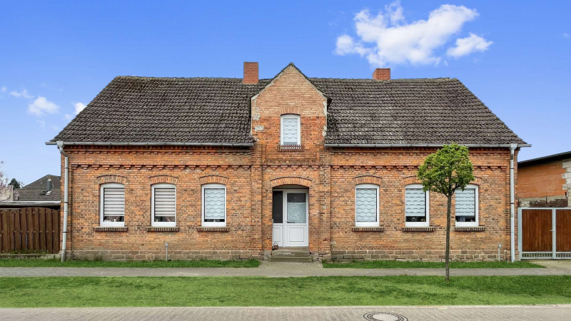 Rotdornstraße 4, 2 Bedrooms Bedrooms, 10 Rooms Rooms,6 BathroomsBathrooms,Haus,zu verkaufen,Rotdornstraße 4,1364