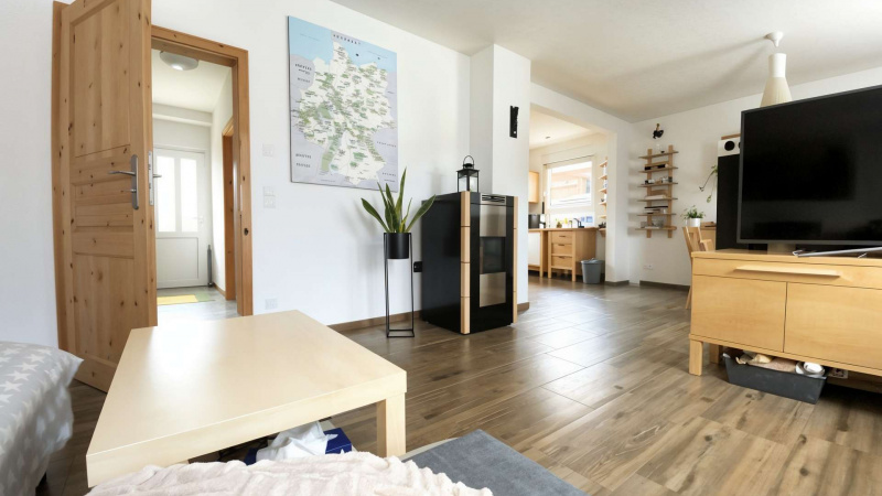 1 Bedroom Bedrooms, 4 Rooms Rooms,3 BathroomsBathrooms,Haus,zu verkaufen,1365