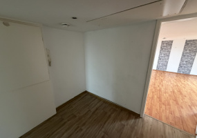 Hörsinger Straße 13, 2 Rooms Rooms,1 BathroomBathrooms,Wohnung,zu vermieten,Hörsinger Straße 13,1445 Hörsinger Straße 13, 2 Rooms Rooms,1 BathroomBathrooms,Wohnung,zu vermieten,Hörsinger Straße 13,1445