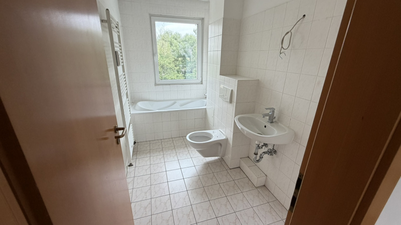 Hörsinger Straße 15, 2 Rooms Rooms,1 BathroomBathrooms,Wohnung,zu vermieten,Hörsinger Straße 15,1450